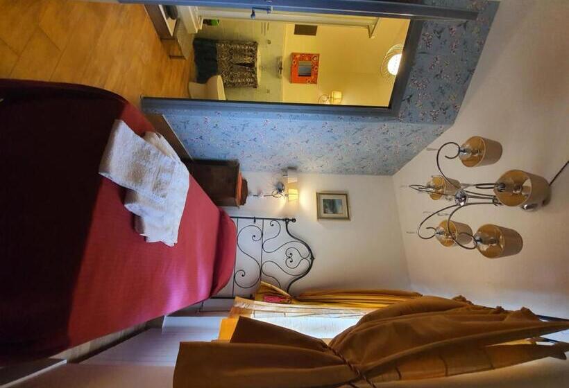 غرفة قياسية فردية, Il Palazzo Delle Rondini