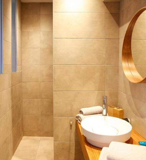 基本间, Villa Les érables Restaurant Linea