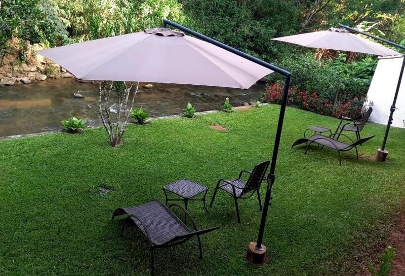 غرفة ديلوكس, Espaço Beira Rio