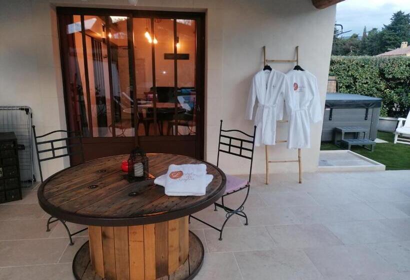 デラックススタジオ, L Atelier De Guytou Et Spa