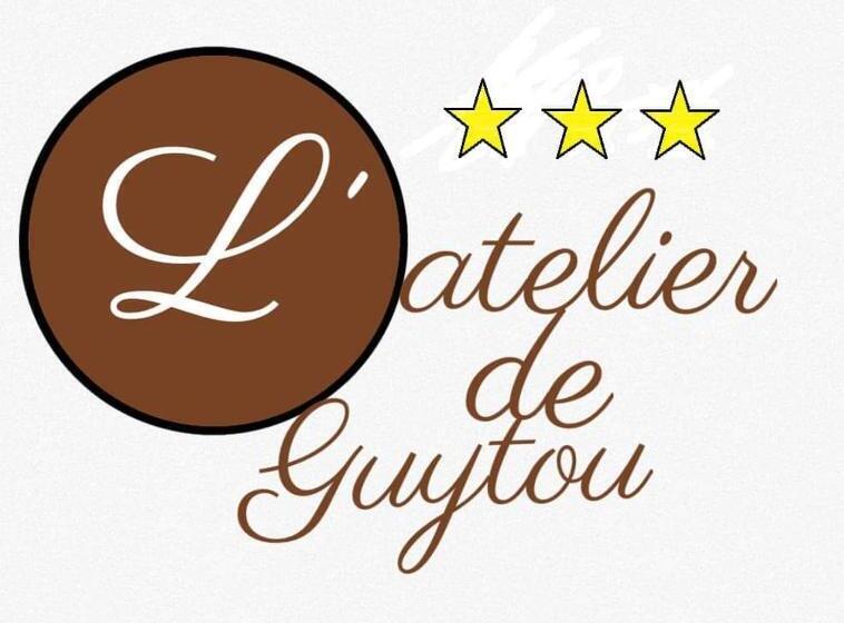 デラックススタジオ, L Atelier De Guytou Et Spa