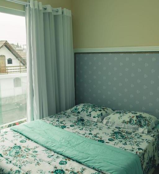 سوئیت با بالکن, Pousada Cavalero