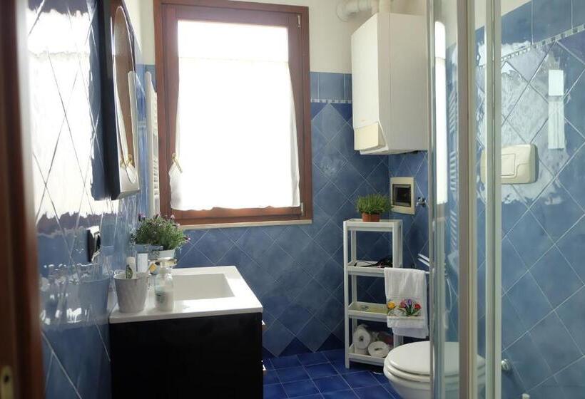 ベーシックルーム, B&b Delle Fragole