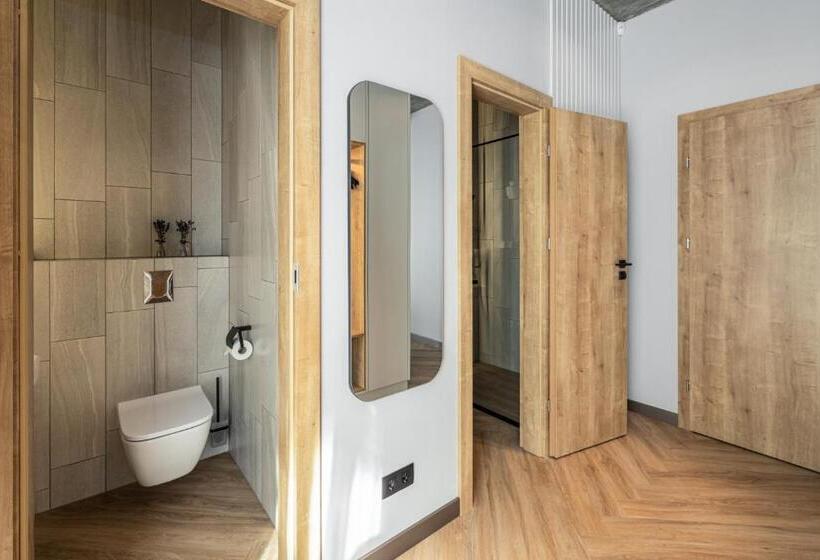 سوییت خانوادگی, Da Home Urban Hotel Self Check In