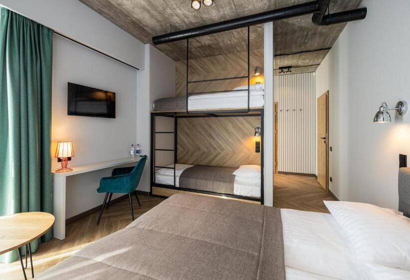 سوییت خانوادگی, Da Home Urban Hotel Self Check In