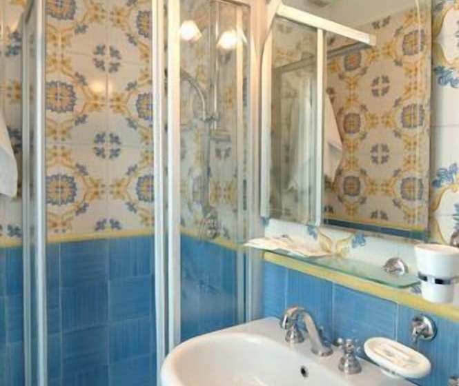 Номер Стандарт Вид на Море с Террасой, Locanda Costa D'Amalfi