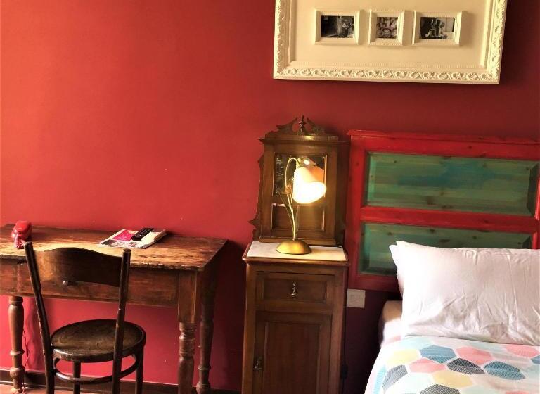 اتاق استاندارد چهار تخته, Luciano Valletta Boutique