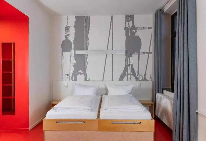 Perhehuone, Havenhostel Bremerhaven