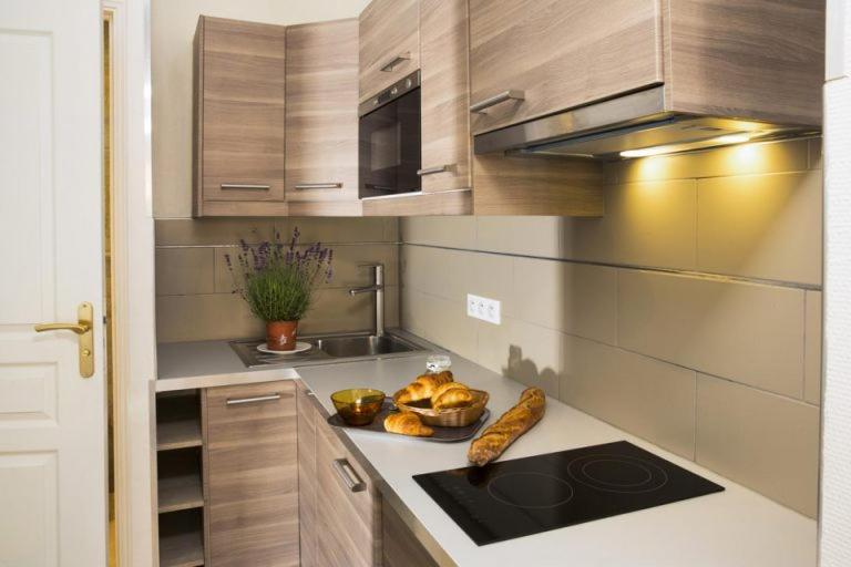 آپارتمان 1 خوابه, Bastille Hostel