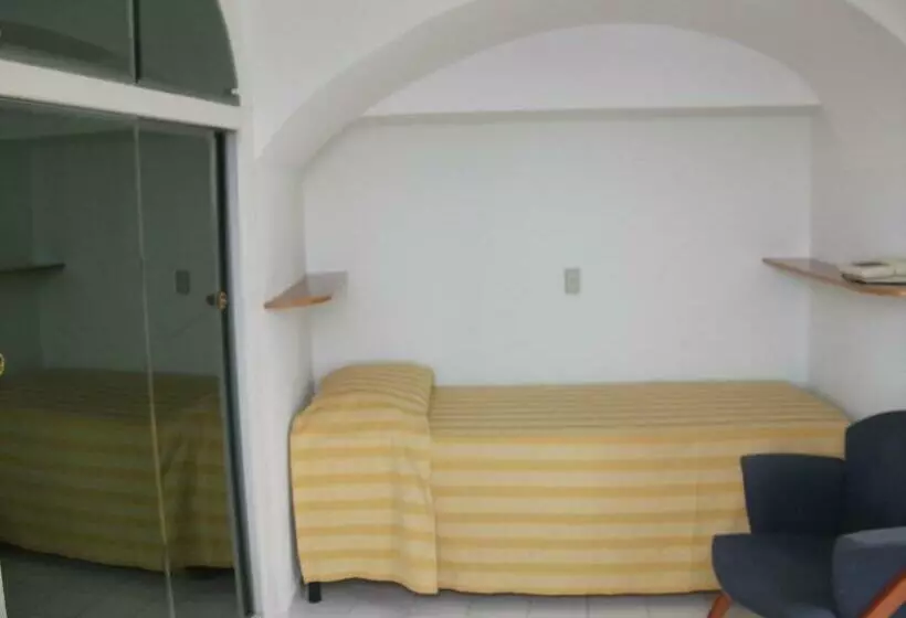 スタンダードシングルルーム, Holidays Baia D'Amalfi