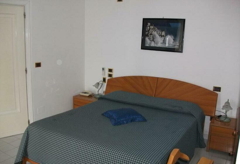 Номер Superior Кровать Кинг, Holidays Baia D'Amalfi