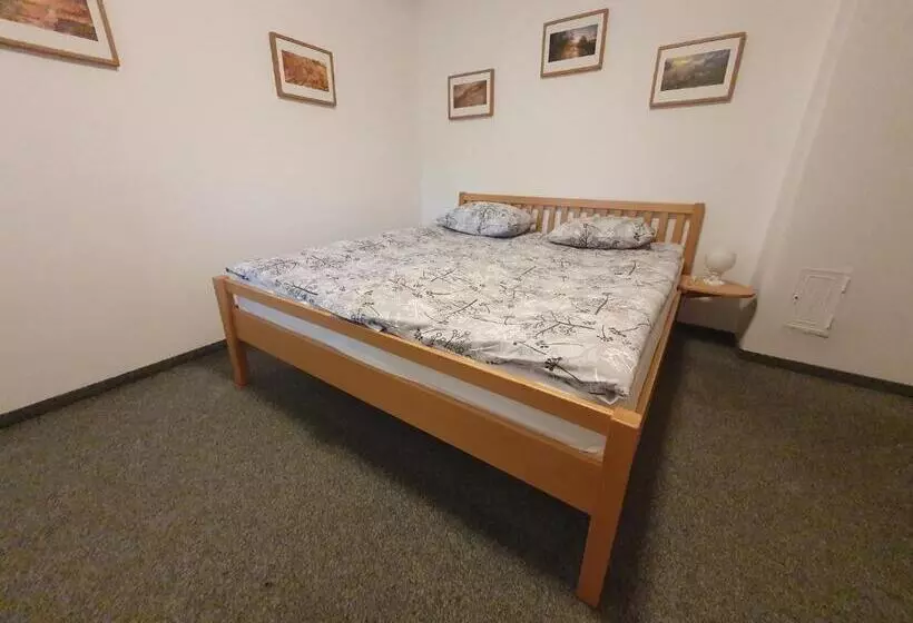 2 Bedroom Suite with Balcony, Pension Ttt