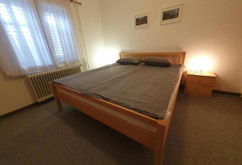 سوئیت 2 خوابه, Pension Ttt