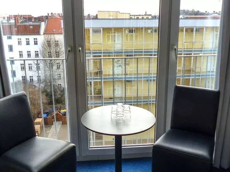 3-Bett-Standardzimmer, Transit Loft