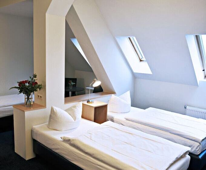 3-Bett-Standardzimmer, Transit Loft