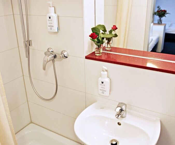 4 Bett Standardzimmer, Transit Loft