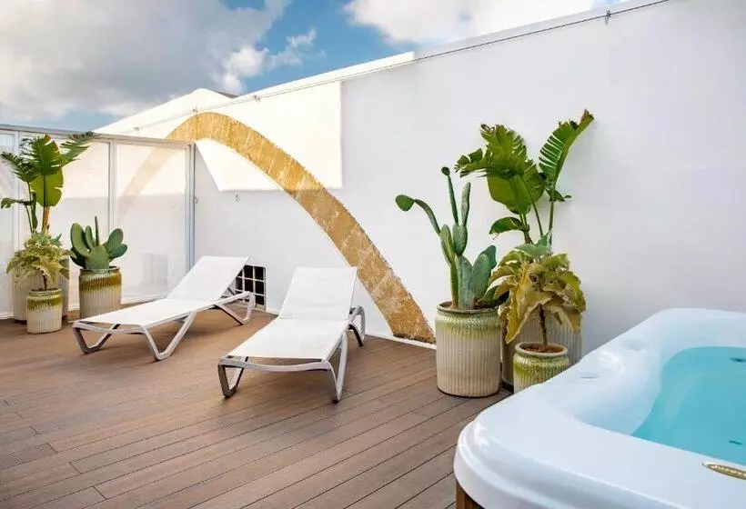 اتاق سوپریور با چشم‌انداز دریا, Villa Favorita Hotel & Events