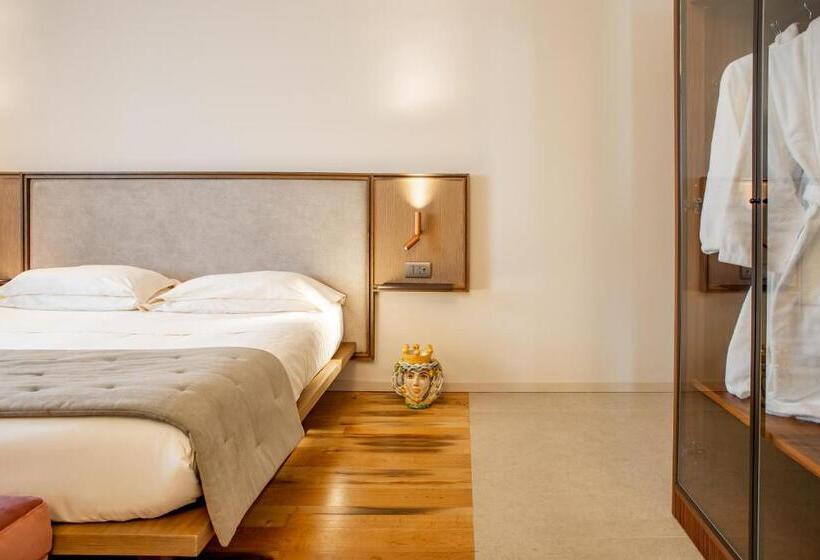 デラックススイート, Villa Favorita Hotel & Events