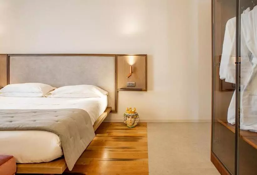 سوییت لوکس, Villa Favorita Hotel & Events