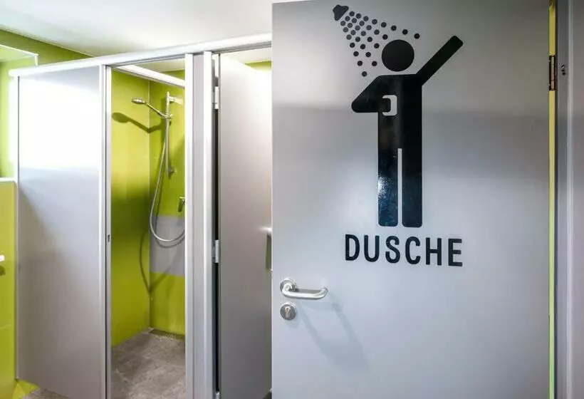 Standard Neljän Hengen Huone, Jugendherberge Füssen