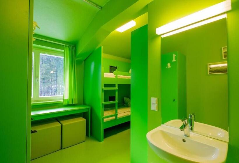 Четырехместный Номер Стандарт, Jugendherberge Oberammergau