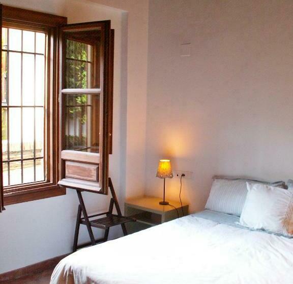 آپارتمان 2 خوابه با تراس, Oasis Backpackers Hostel Granada