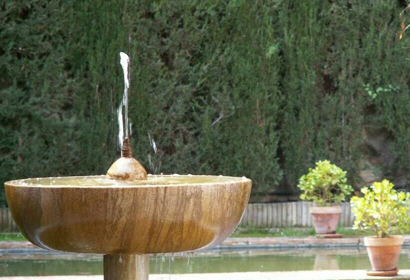 آپارتمان 2 خوابه با تراس, Oasis Backpackers Hostel Granada