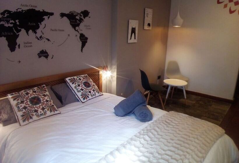 Standard Room Double Bed City View, Oasis Backpackers Hostel Granada