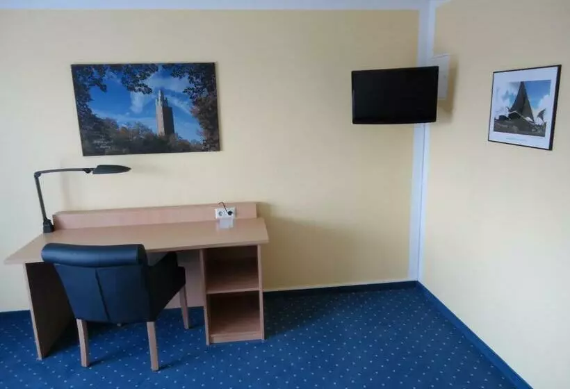 Standard Yhden Hengen Huone, Sleep & Go Hotel Magdeburg