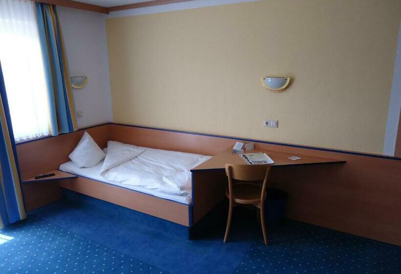 Номер Стандарт, Sleep & Go Hotel Magdeburg