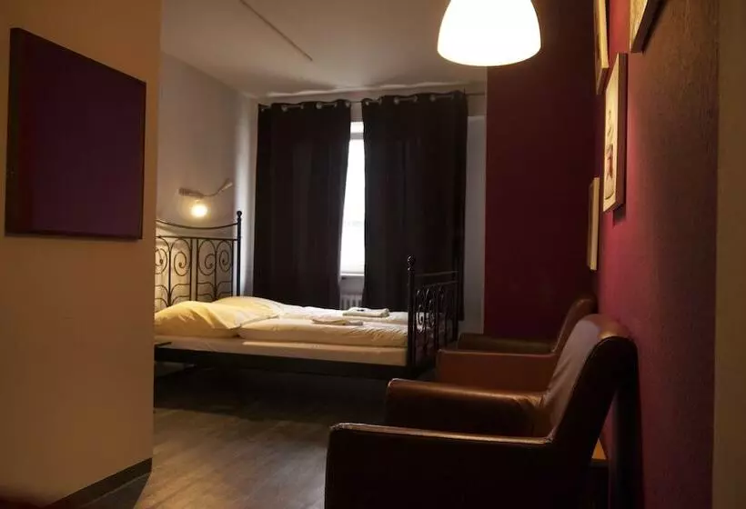 Standard-huone, Station Hostel For Backpackers