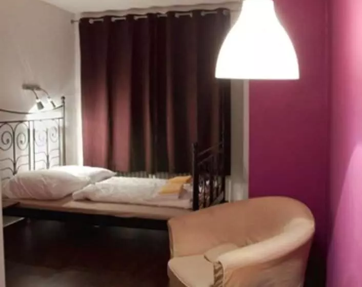 Standard-huone, Station Hostel For Backpackers