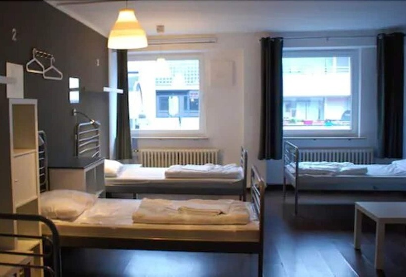 Четырехместный Номер Стандарт, Station Hostel For Backpackers