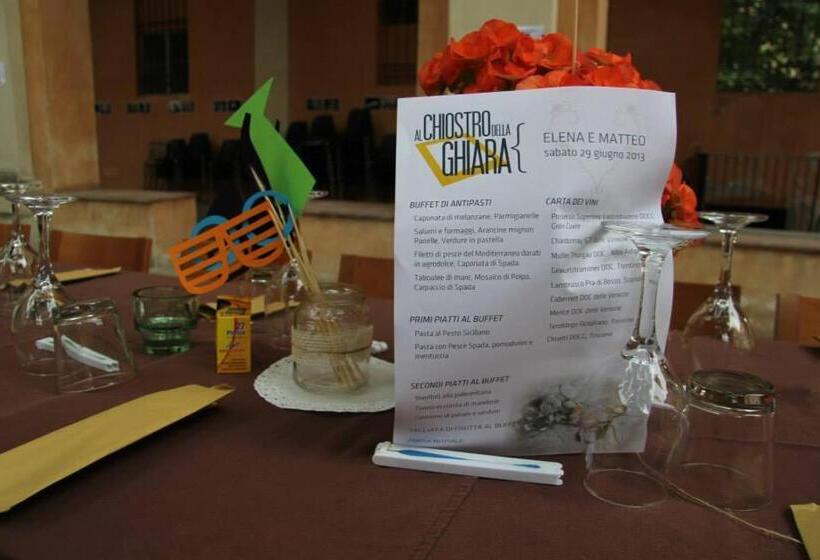 اتاق استاندارد با سرویس بهداشتی مشترک, Student's Hostel Della Ghiara