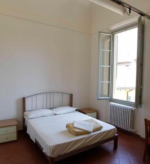 اتاق استاندارد, Student's Hostel Della Ghiara