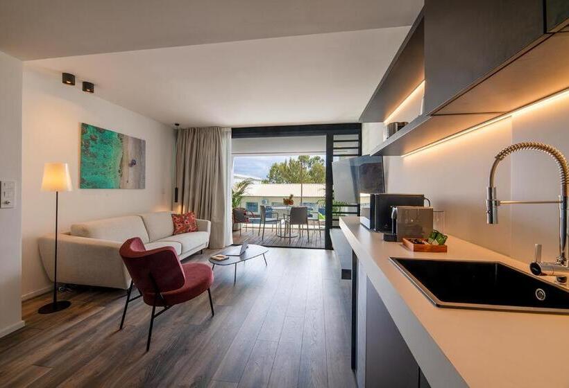 آپارتمان 1 خوابه با تراس, Clos De La Rivière