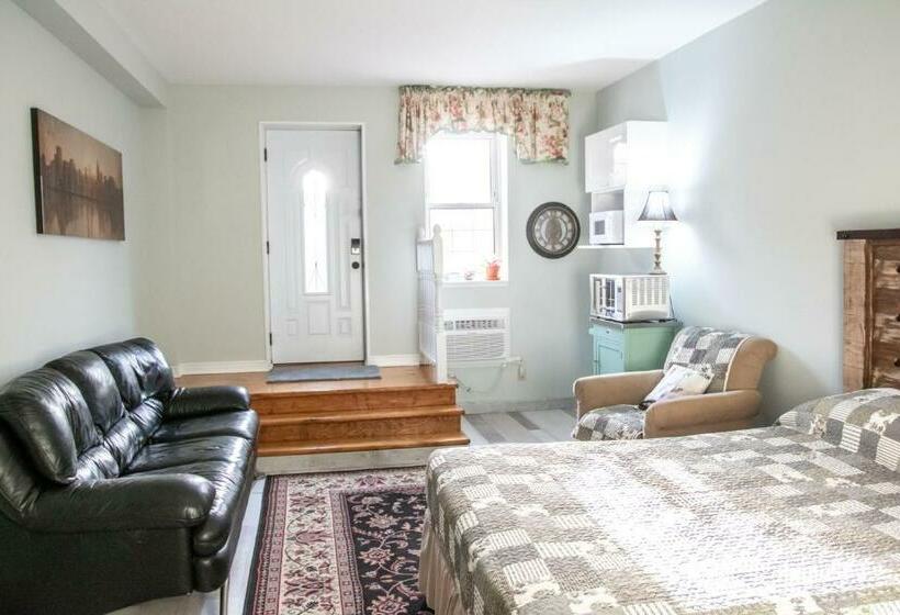 Номер Deluxe, The Jypsy Inn / Fifth Avenue