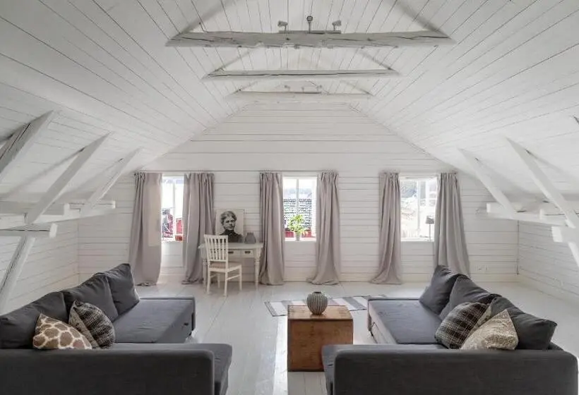 １ベッドルームアパートメント, Bergs Gård & Hållsvikens Gård