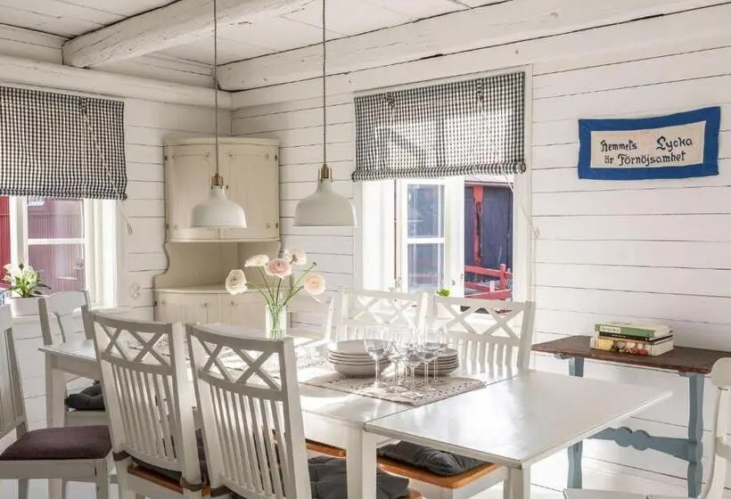 １ベッドルームアパートメント, Bergs Gård & Hållsvikens Gård