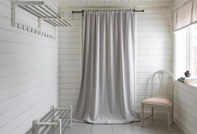 １階の１ベッドルームアパートメント, Bergs Gård & Hållsvikens Gård