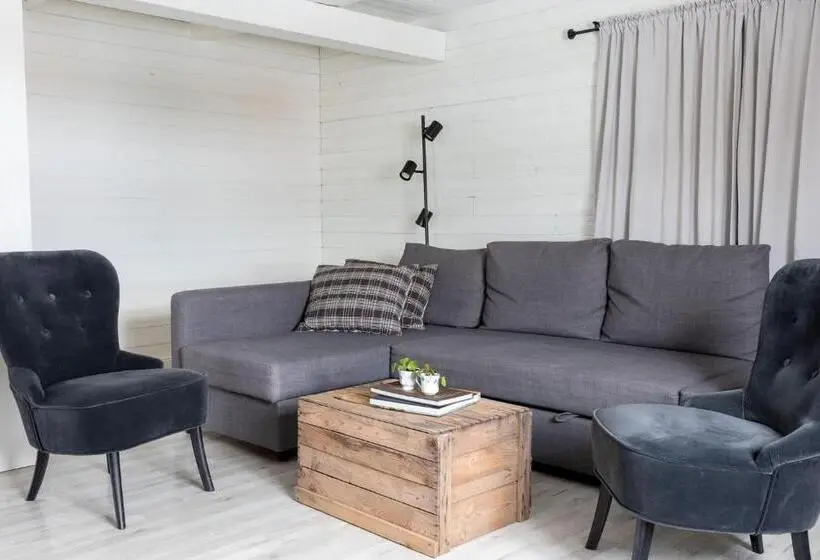 １階の１ベッドルームアパートメント, Bergs Gård & Hållsvikens Gård