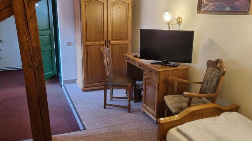 חדר סטנדרט יחיד, Zum Schloss