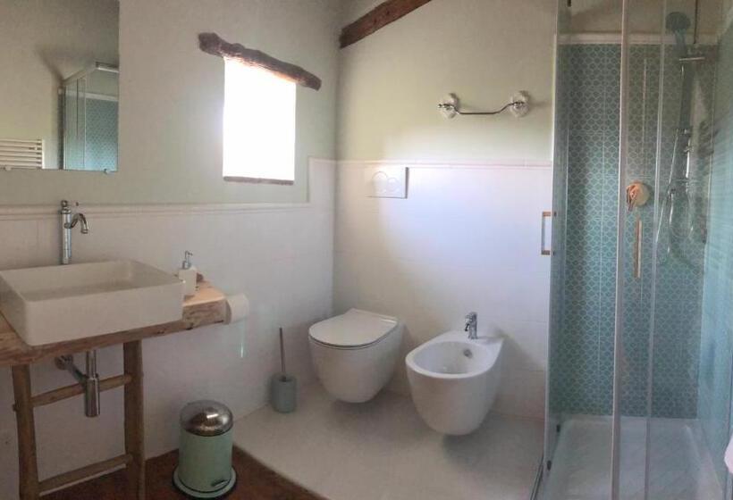 Номер Стандарт, B&b Bagolari
