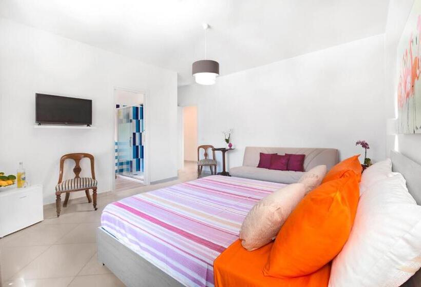 Номер Стандарт, Estate4home   Sofia Flora