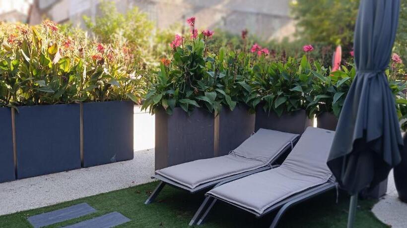 חדר סטנדרט עם מיטת קינג, Les Jardins De La Fontaine