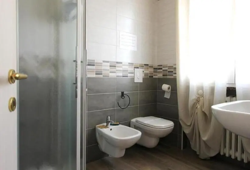 Standard-huone, Maison N&m