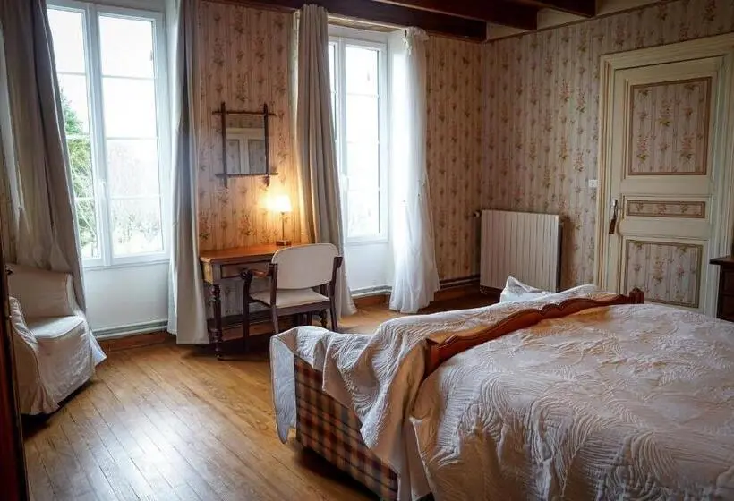 ガーデンビュースタンダードルーム, Chambre Confortable Dans Maison Bourgeoise