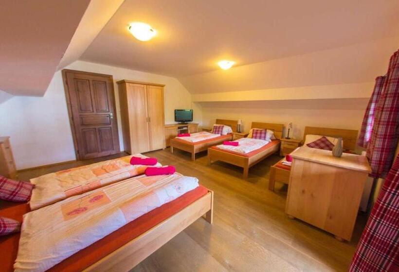 패밀리 룸, Penzion U Zlomené Lyže