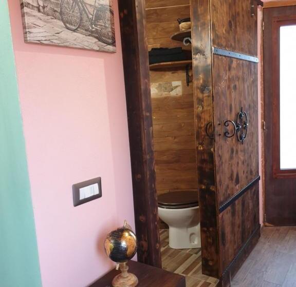 חדר דלוקס, Stanza Del Viggiatore