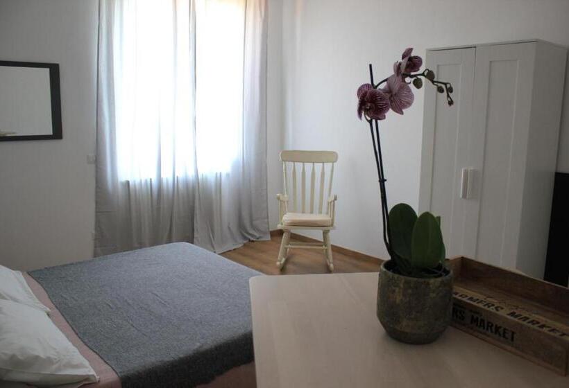 标准间, B&b I Due Tigli